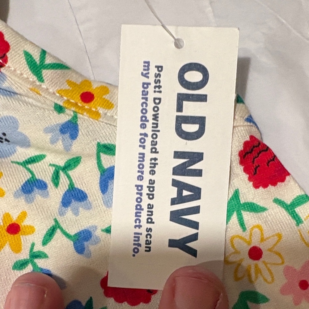 Old Navy Pink and Floral Baby Romper Set - Picture 4 of 8